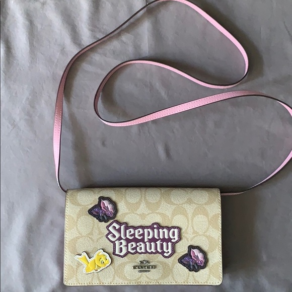 BNWT COACH X DISNEY “SLEEPING BEAUTY” CROSS BODY - Picture 7 of 7